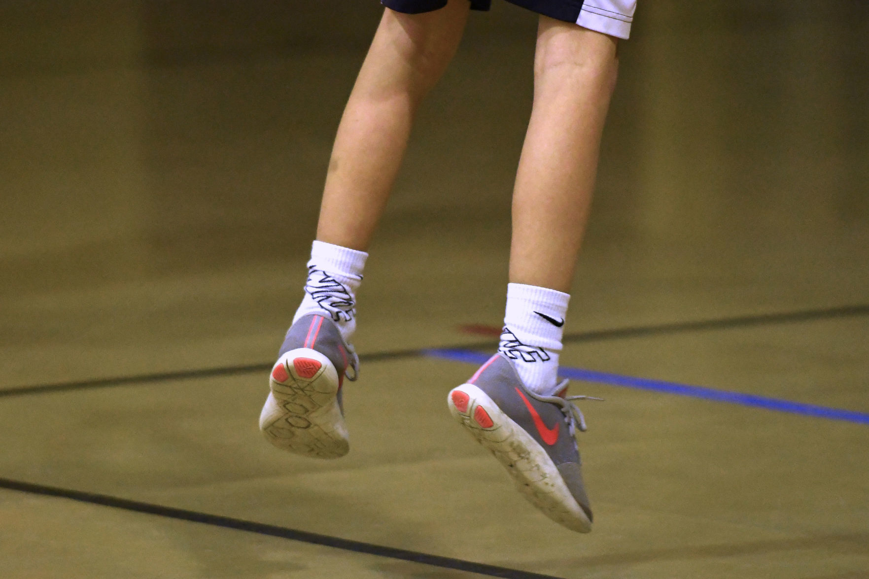 Hoop Shoot 7.JPG